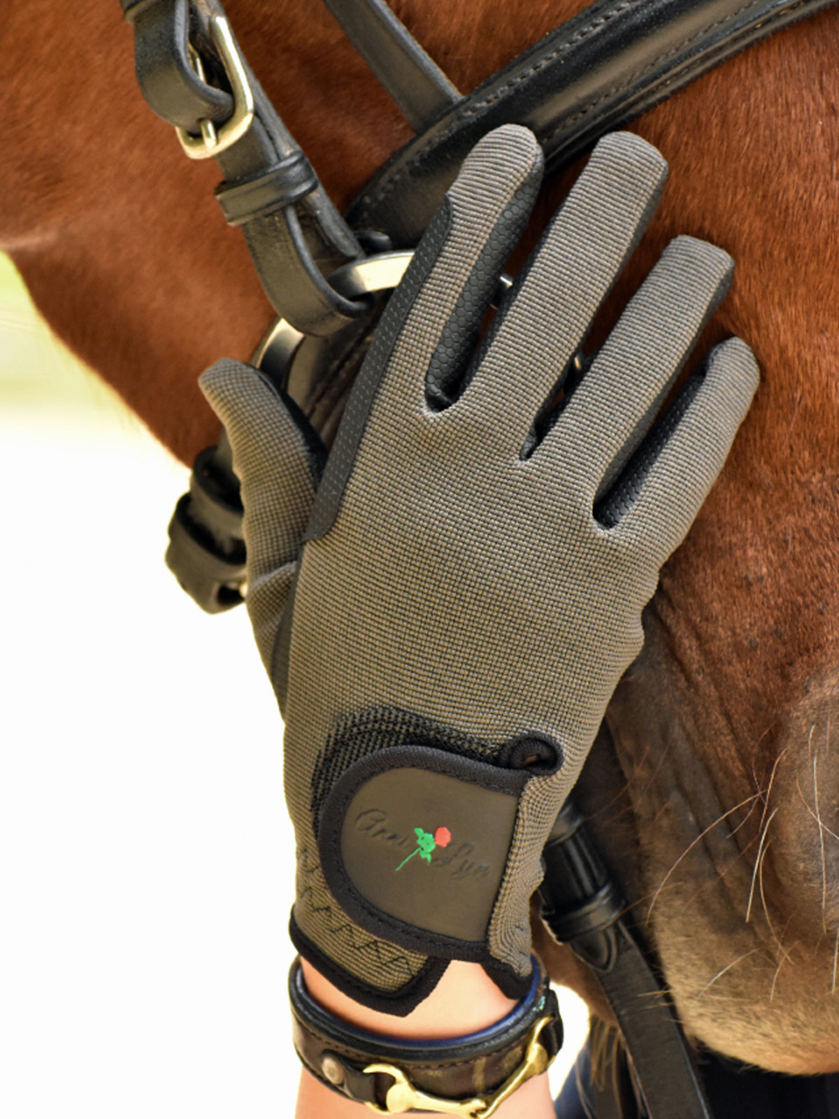 Anni Lyn Sportswear Women's Performance Glove - Closeout Item!