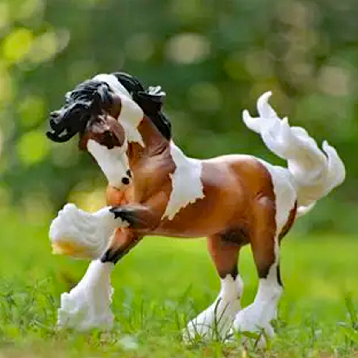 Breyer Horses - Gypsy Vanner Traditional Size