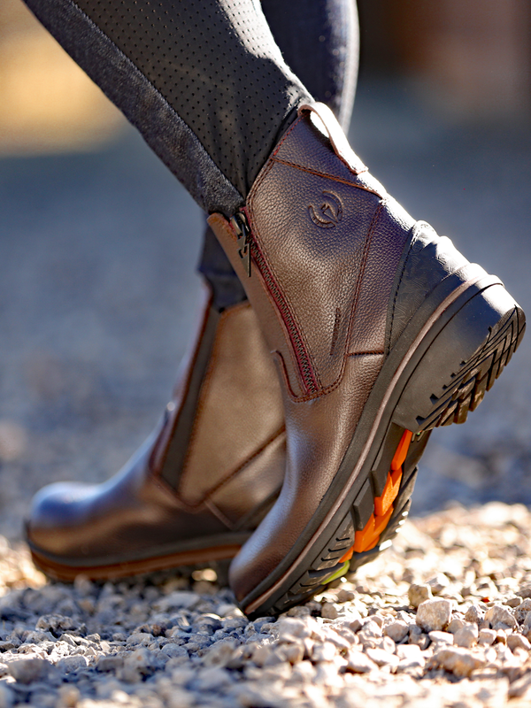 Kerrits Women's Woodstock Water-proof Barn Boot