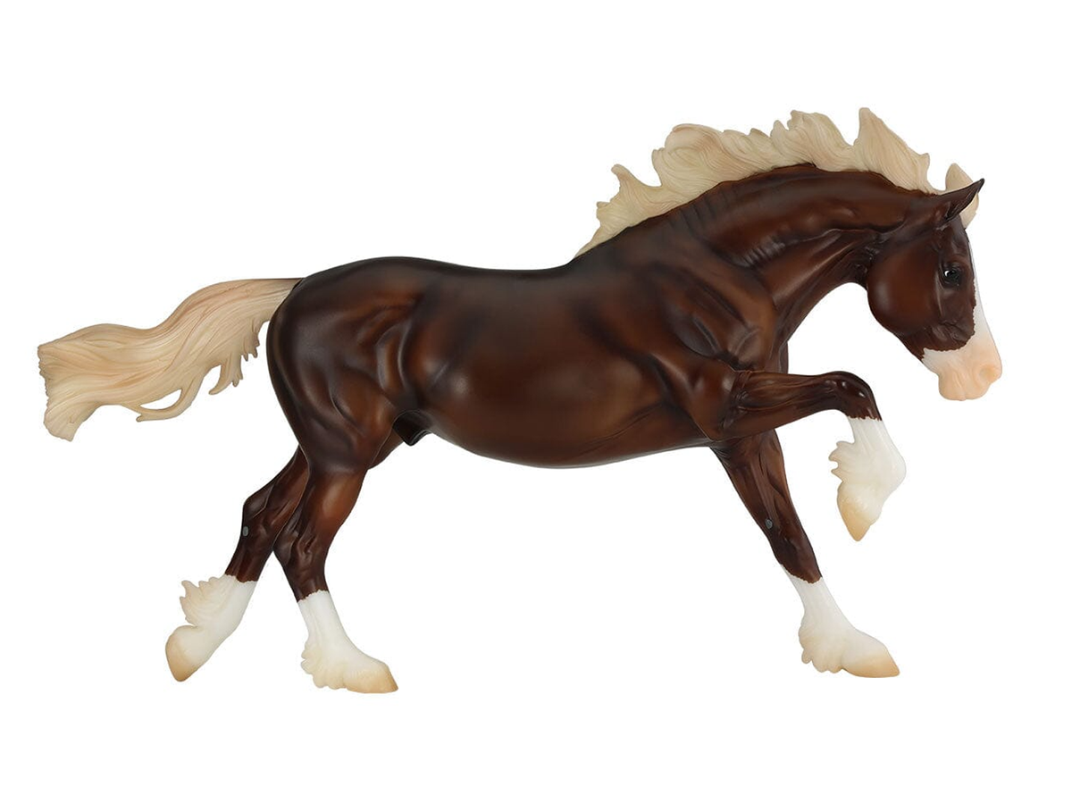 Breyer Horses - Surfer's Riptide - Chincoteague Stallion - Traditional Size