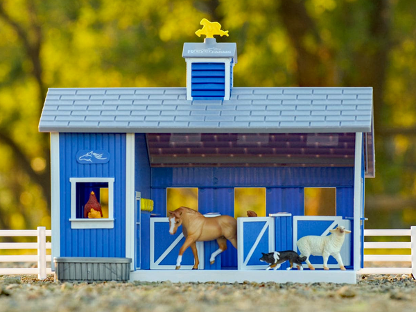 Breyer Horses - Home at the Barn Playset