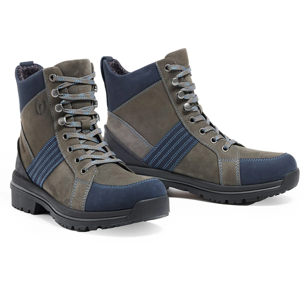 Kerrits Women's Trail Blazer Lace Up Waterproof Barn Boot