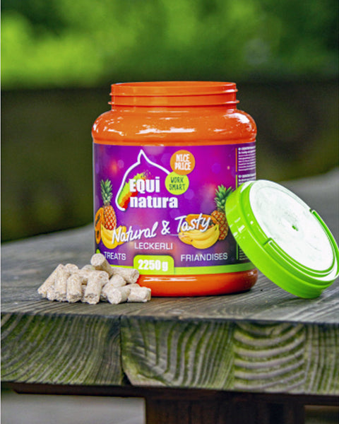 Equinatura Horse Treats - 2250 gram (approximately 5 lb) Pail